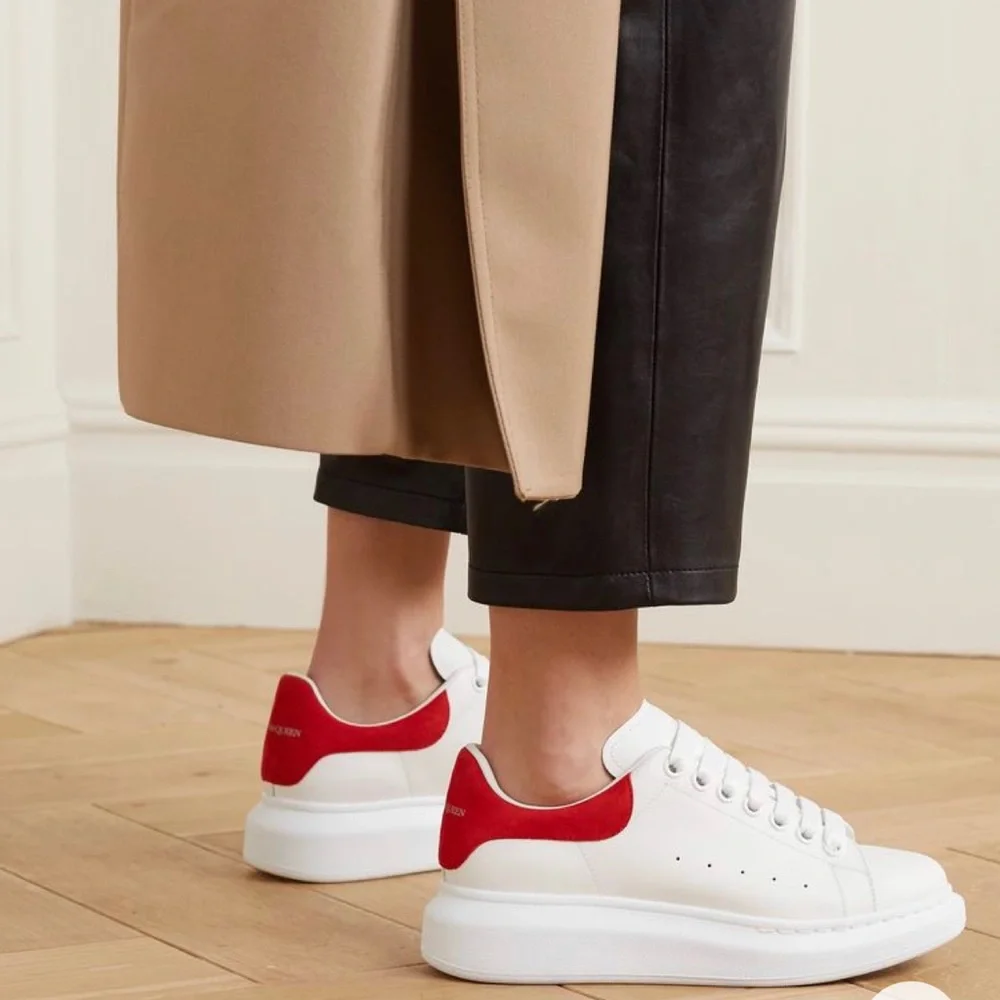 🔥Alexander McQueen oversized Leather Sneakers💃🏼 - Picture 2 of 12